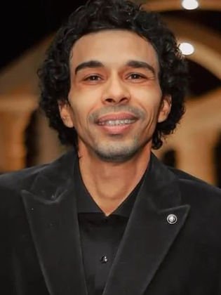 أحمد يونس
